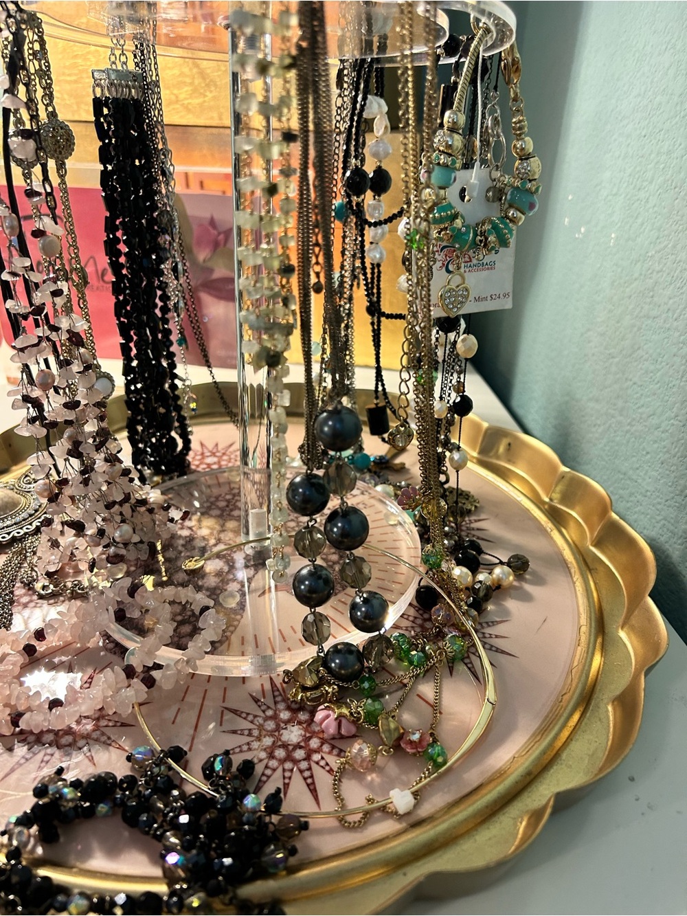 Women's Jewelry, necklaces and bracelets  - Elegant Layered Style